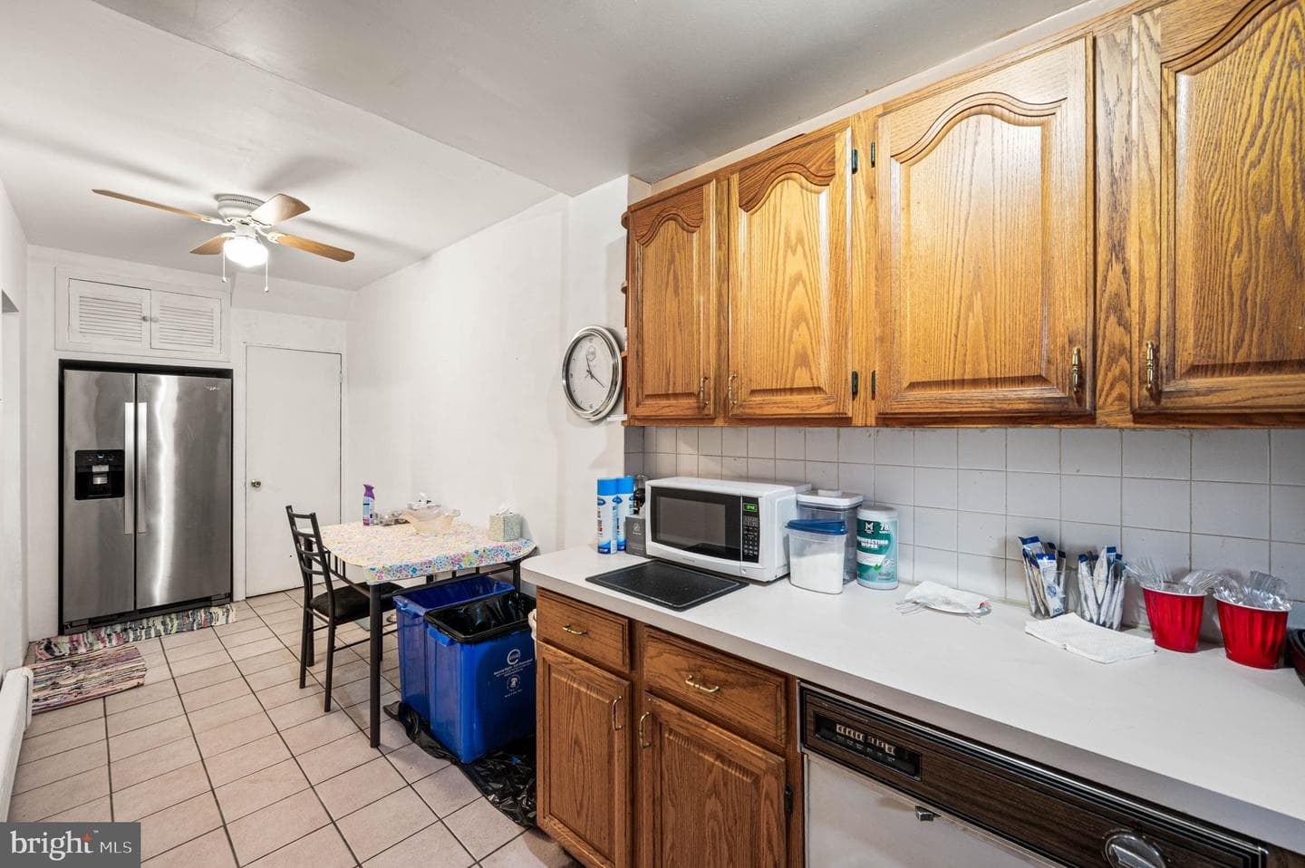 1127 Overington Street photo 10