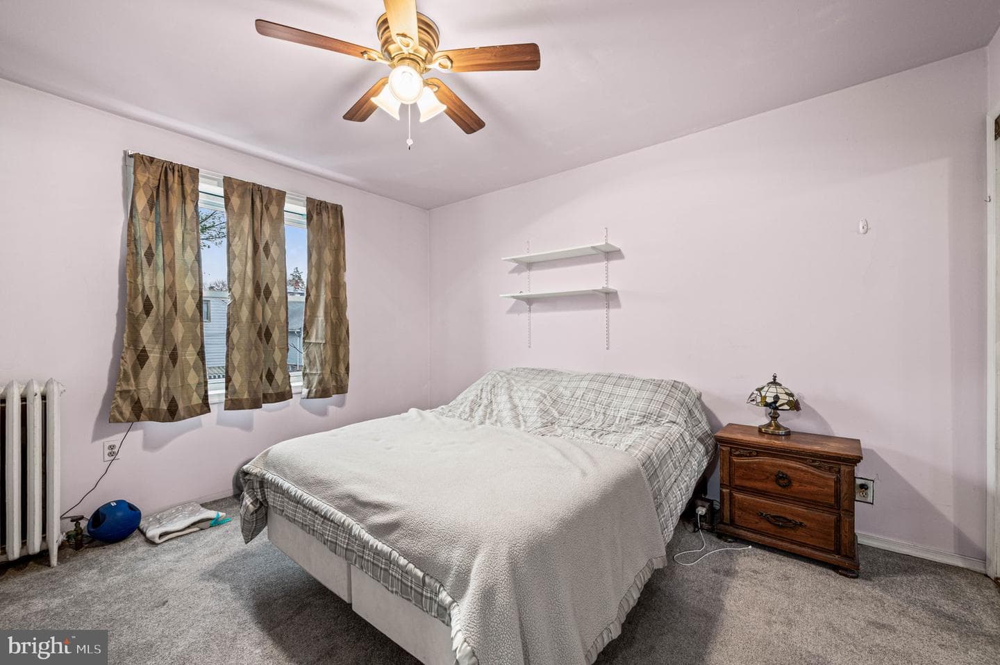 1127 Overington Street photo 18