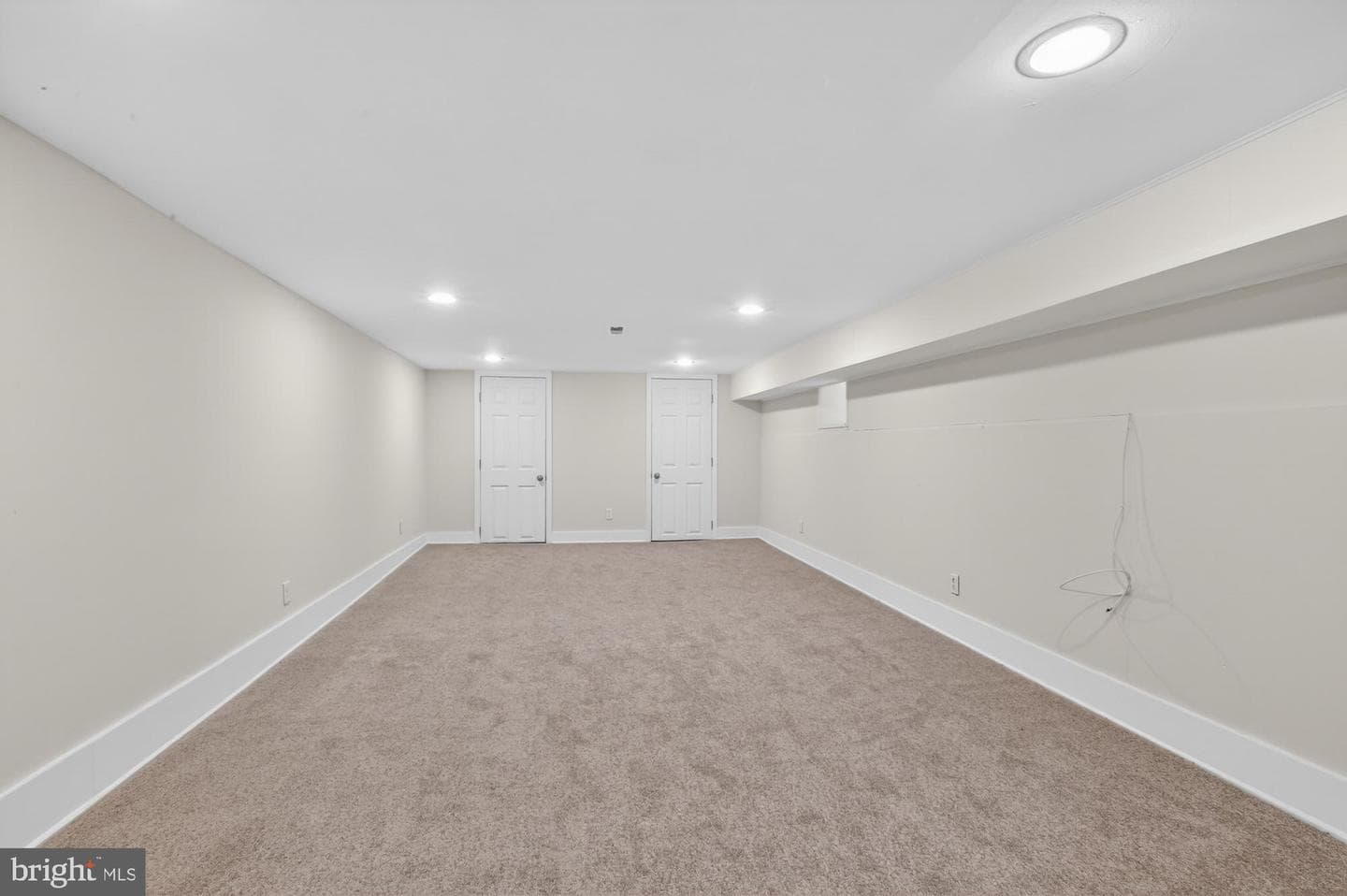 5224 Catharine Street photo 26