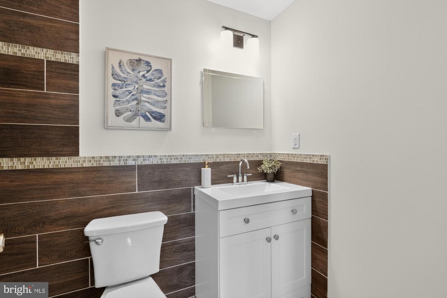 5224 Catharine Street photo 50