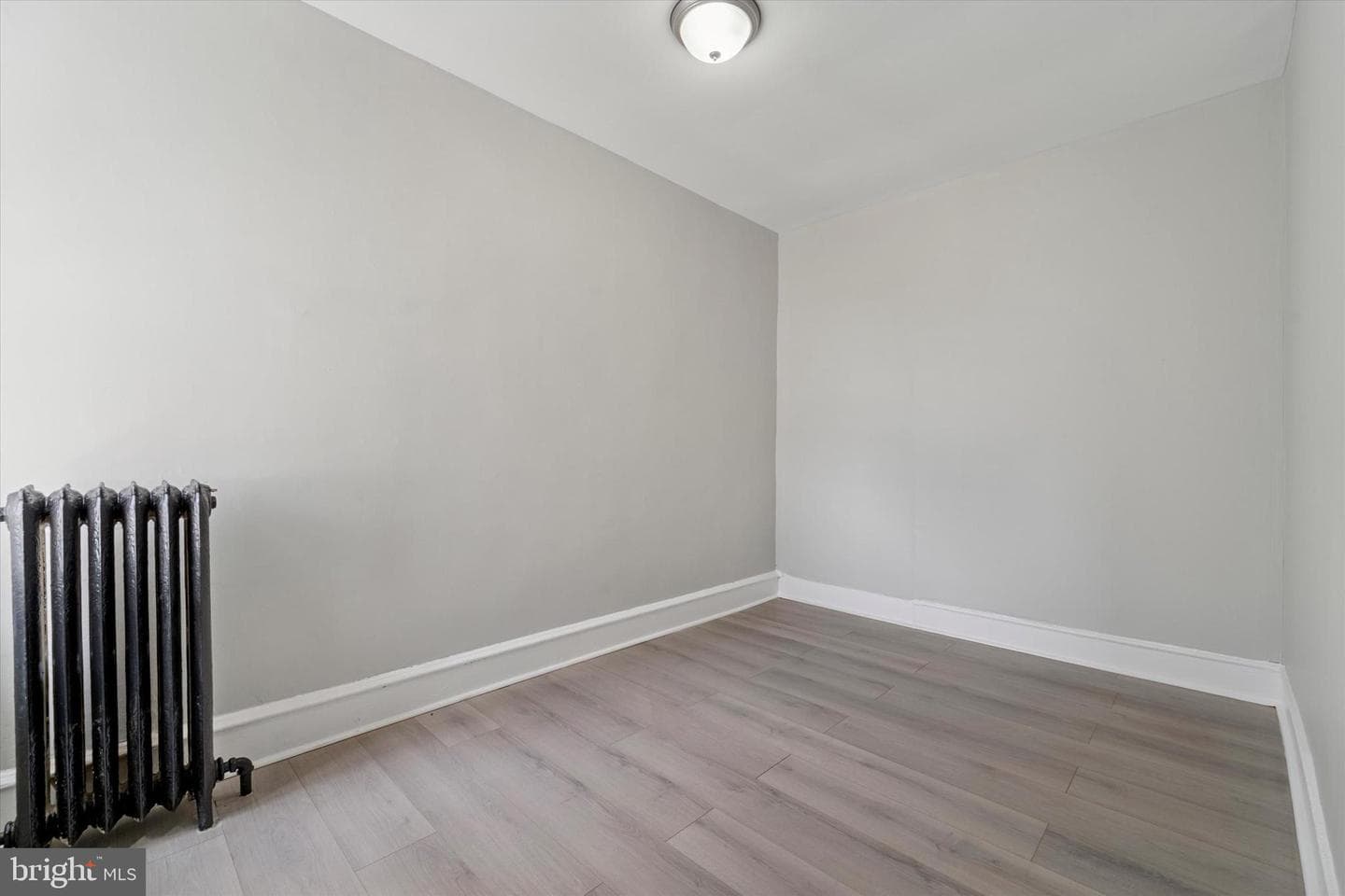 2865 Jasper Street photo 12
