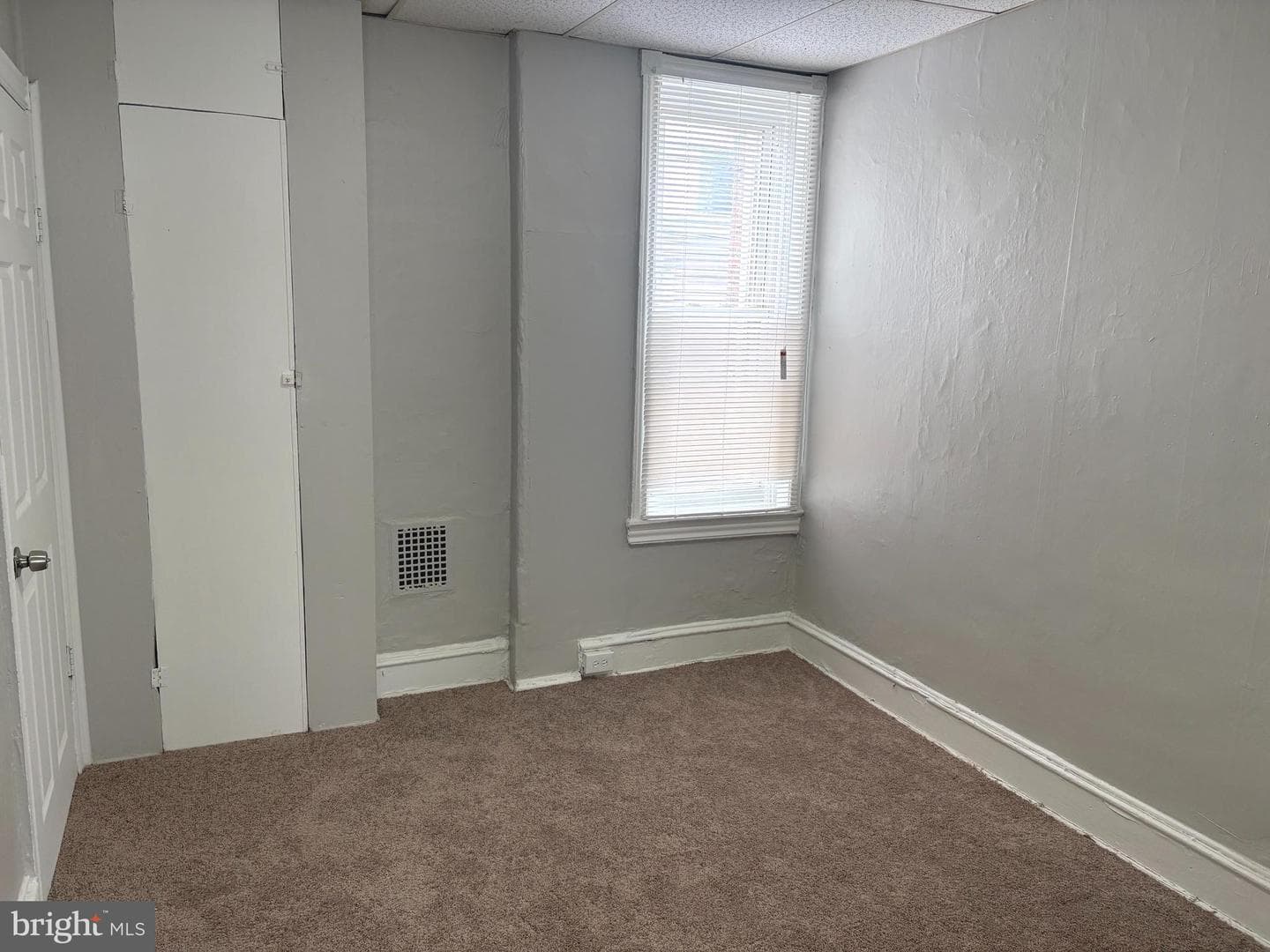 5416 Spring Street photo 16