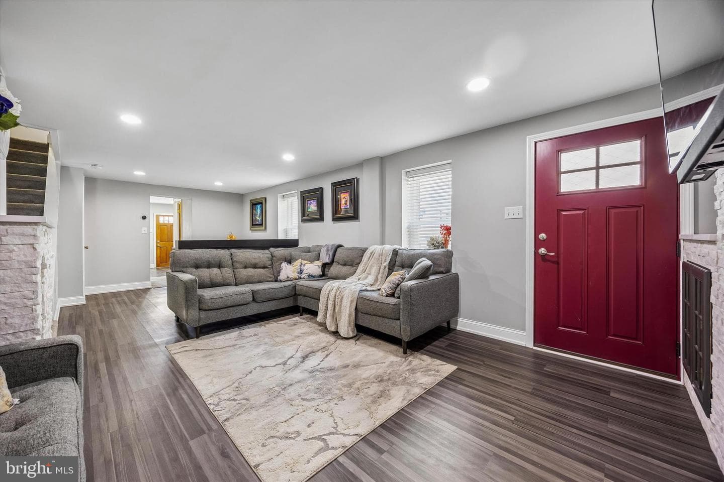145 Conarroe Street photo 4