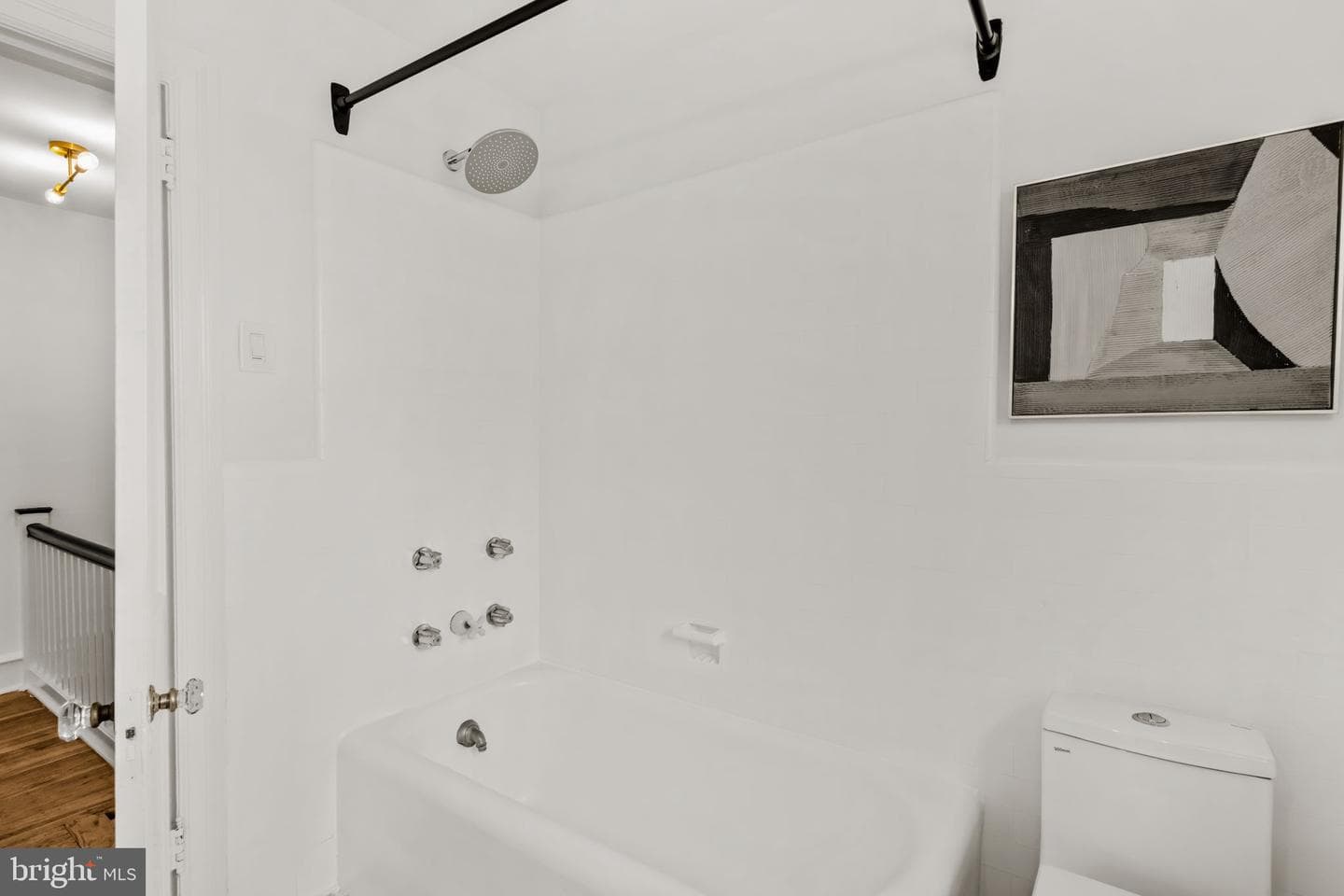 413 W Durham Street photo 56