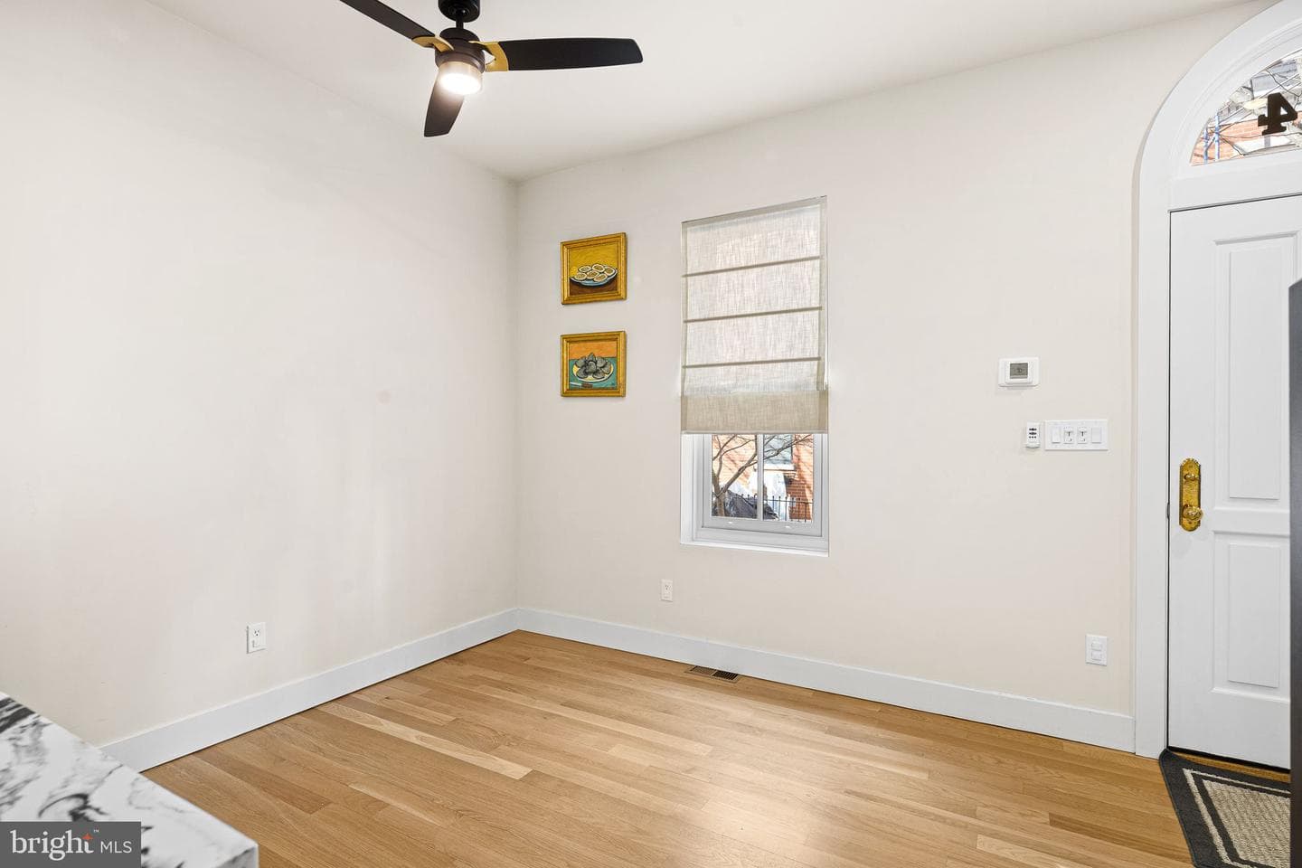 2314 Madison Square photo 10