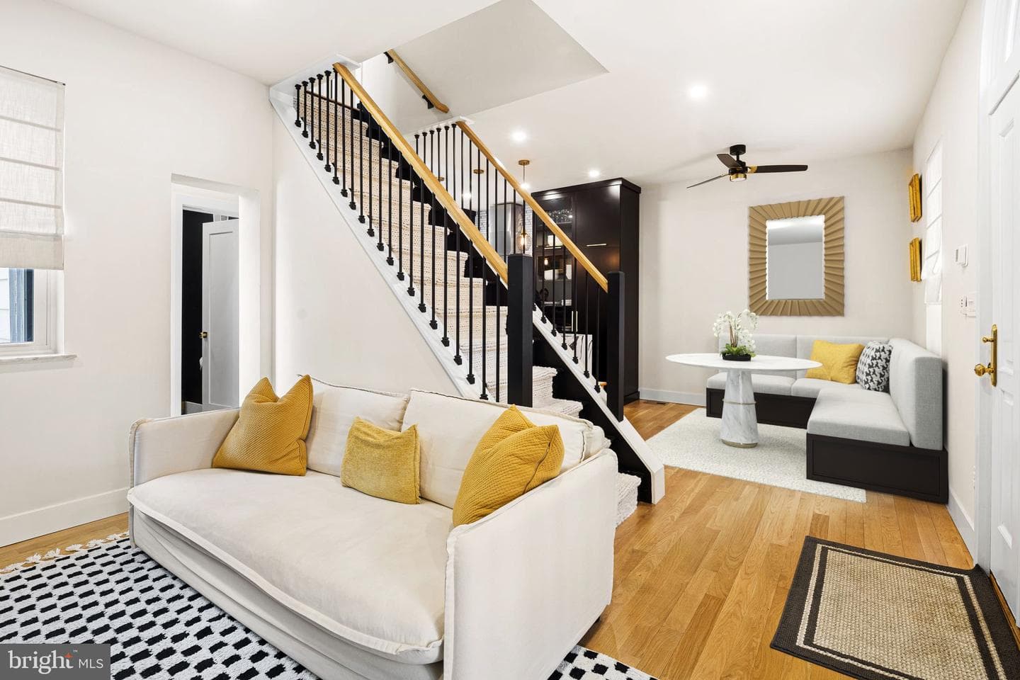 2314 Madison Square photo 13