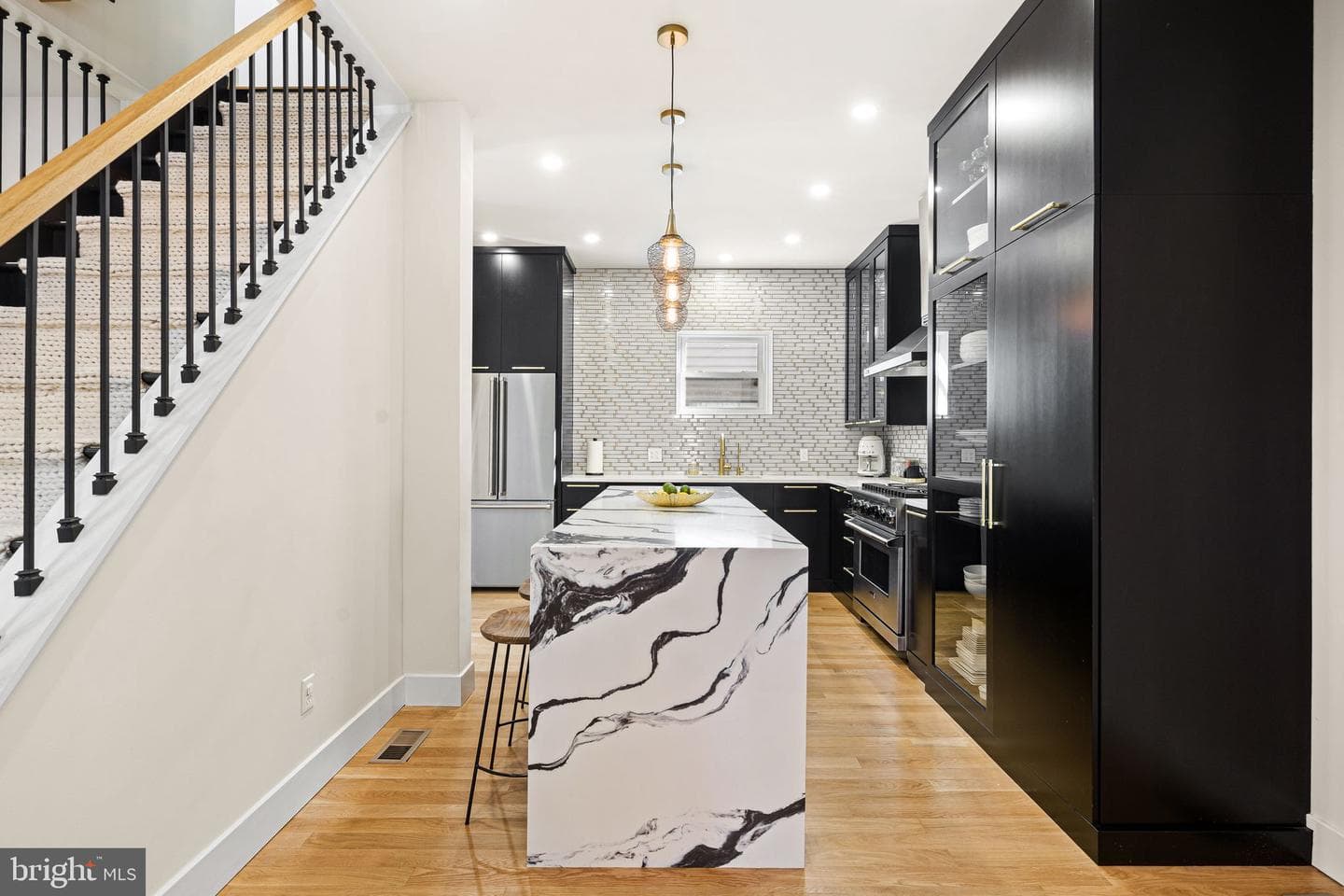 2314 Madison Square photo 7