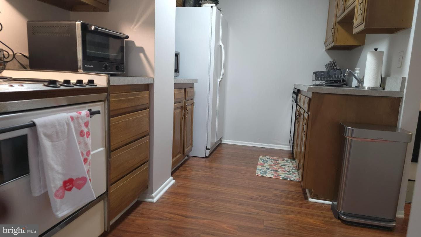 1420 Locust Street #9n photo 11