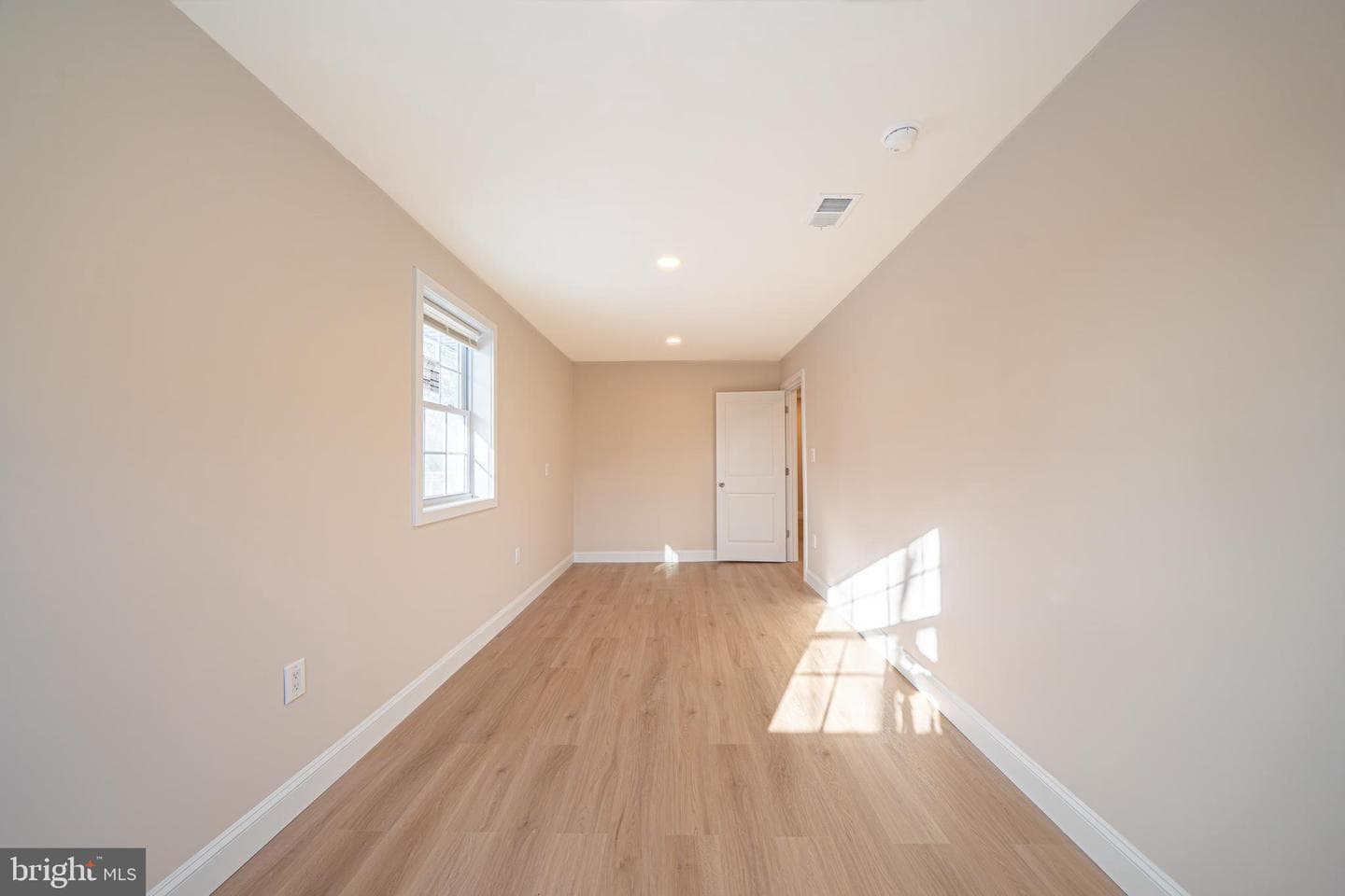 9328 Academy Road photo 23