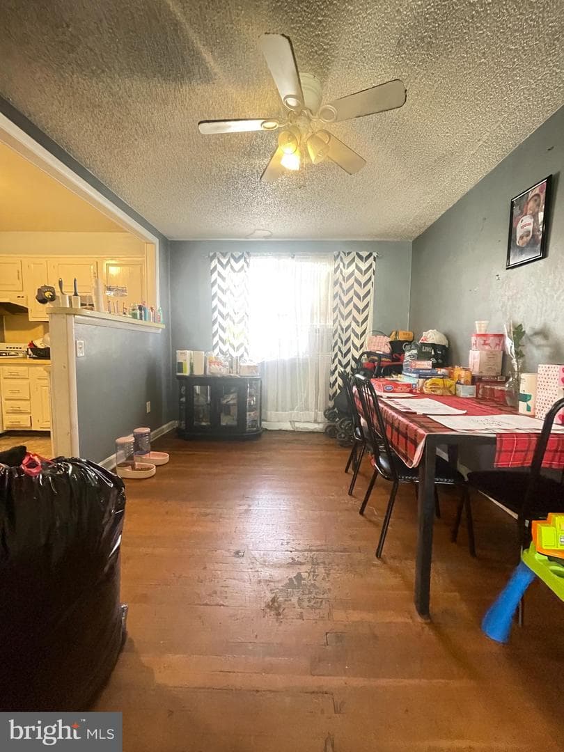 1245 Hale Street photo 3