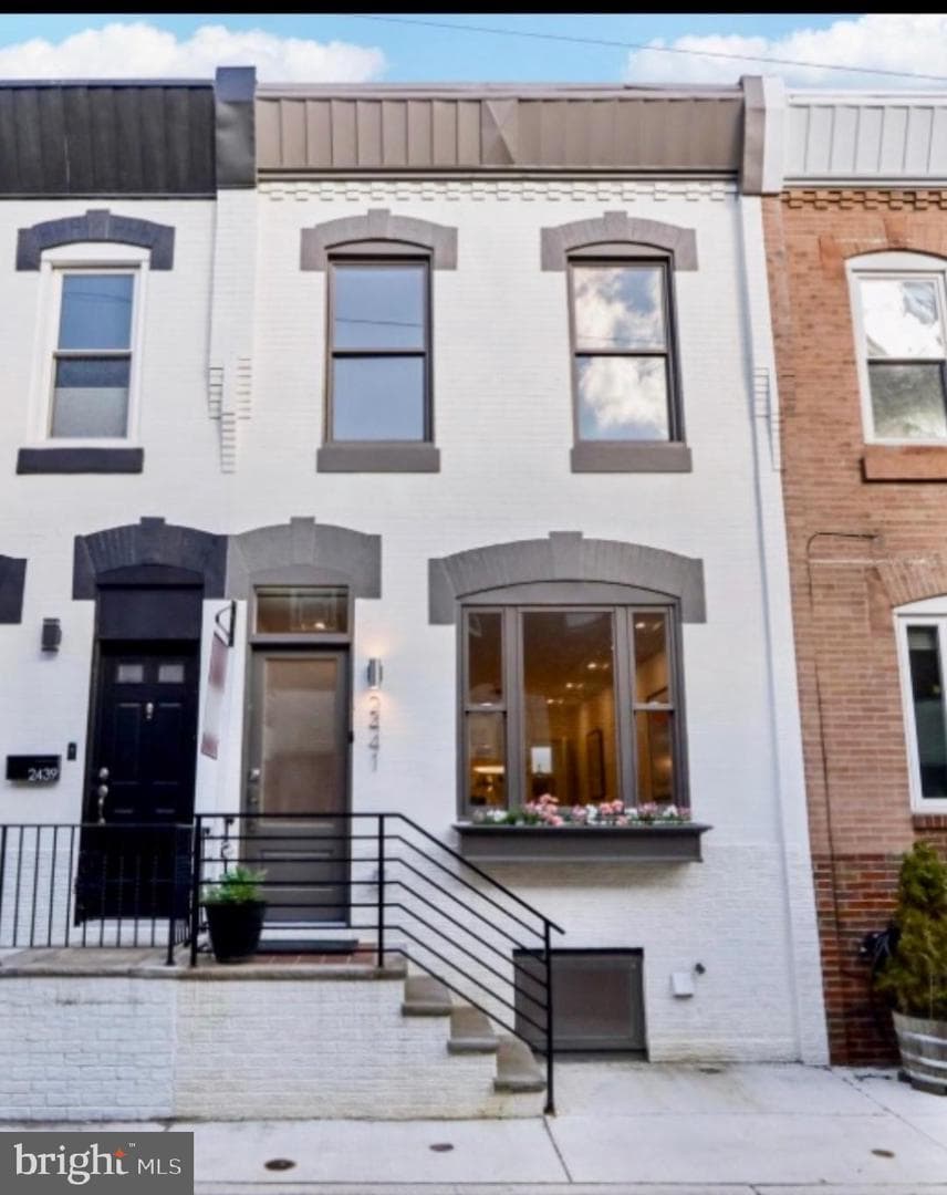 2441 S Clarion Street, Philadelphia