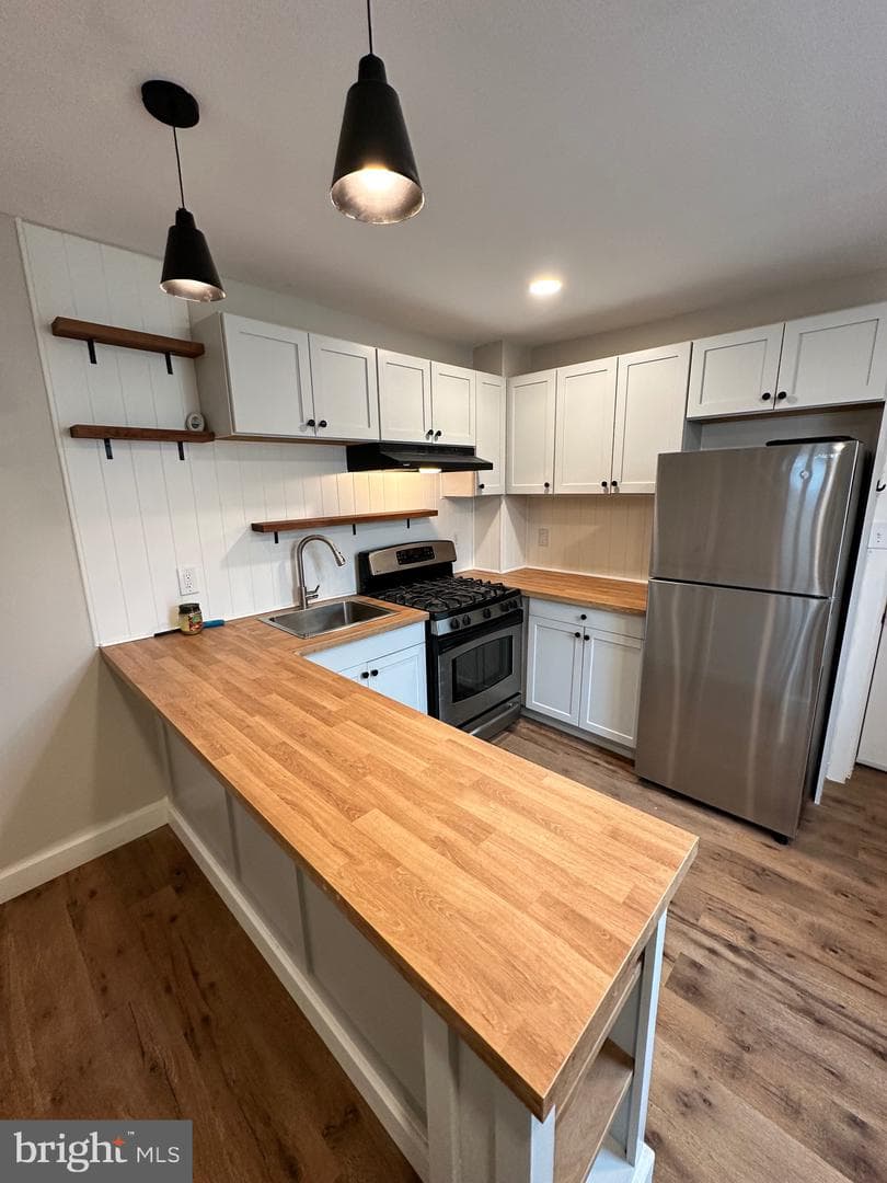 2633 Janney Street photo 12