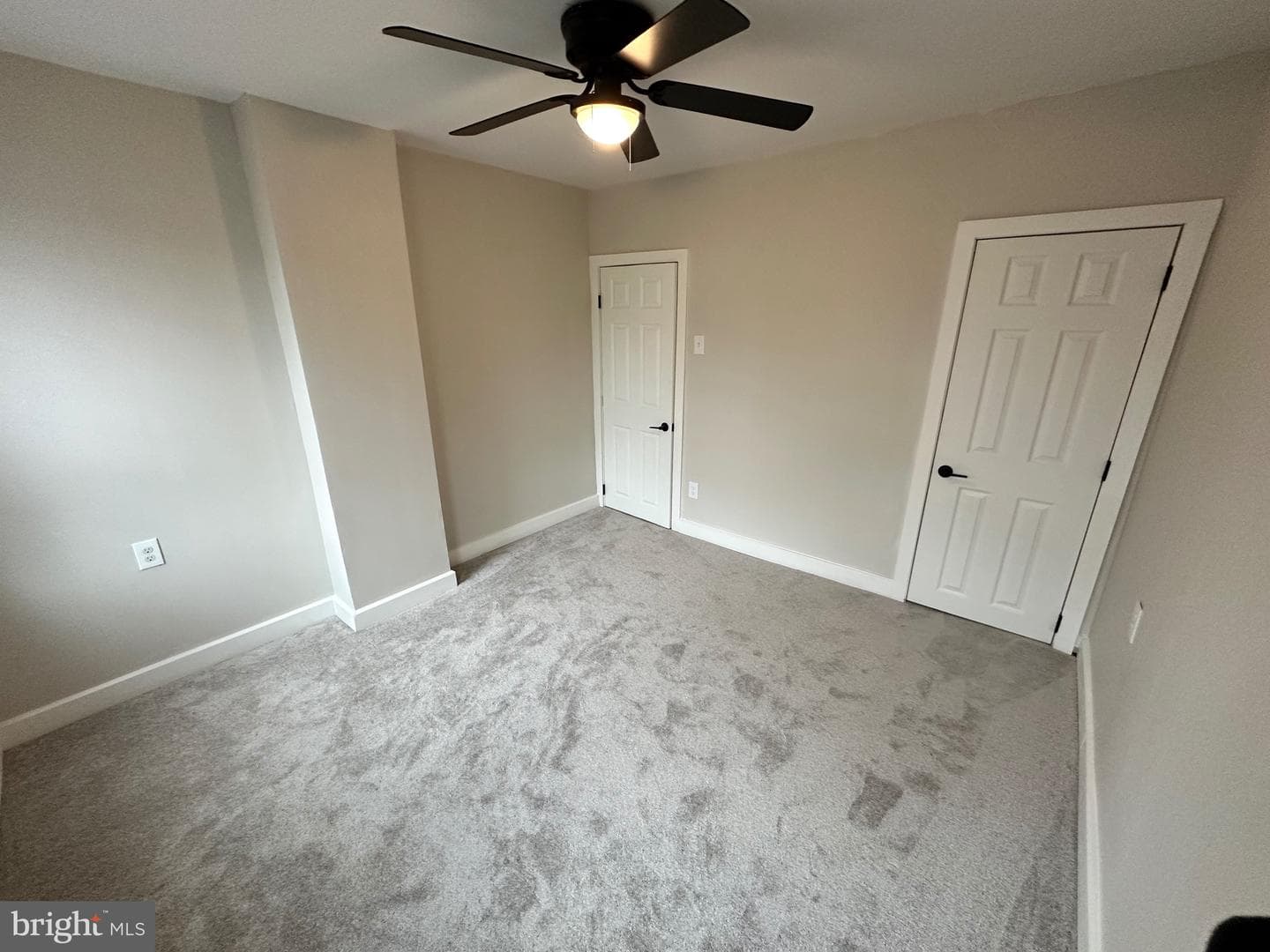 2633 Janney Street photo 16