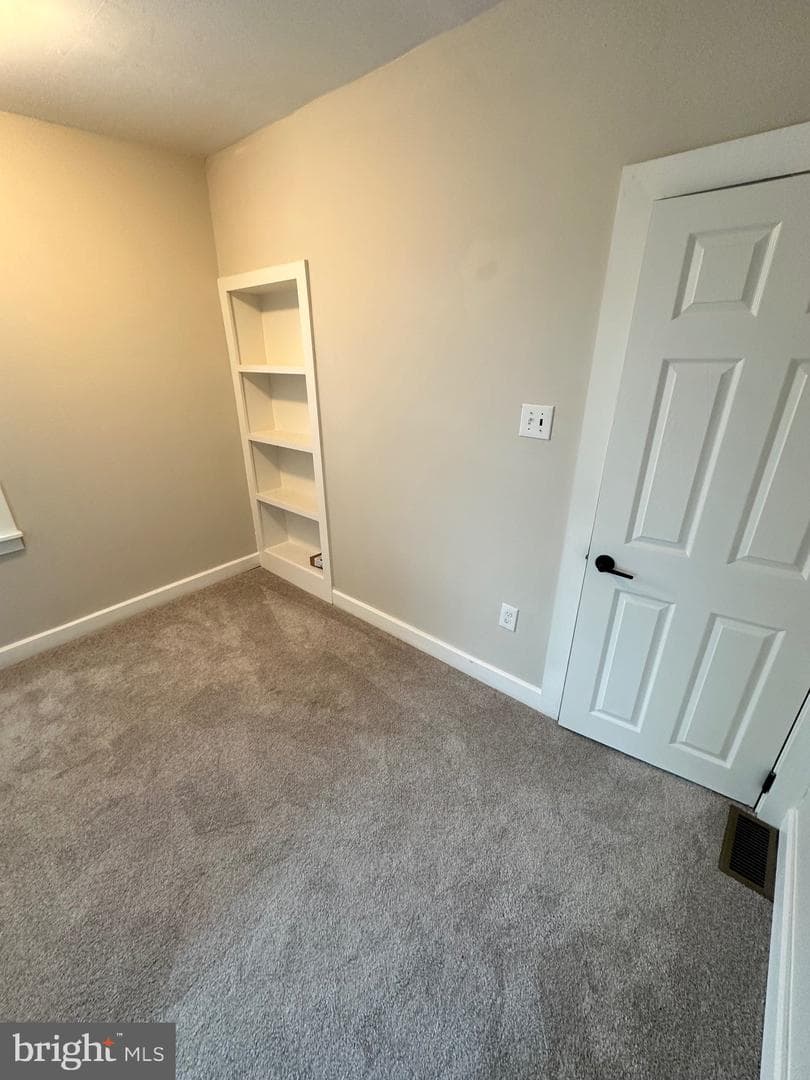 2633 Janney Street photo 18