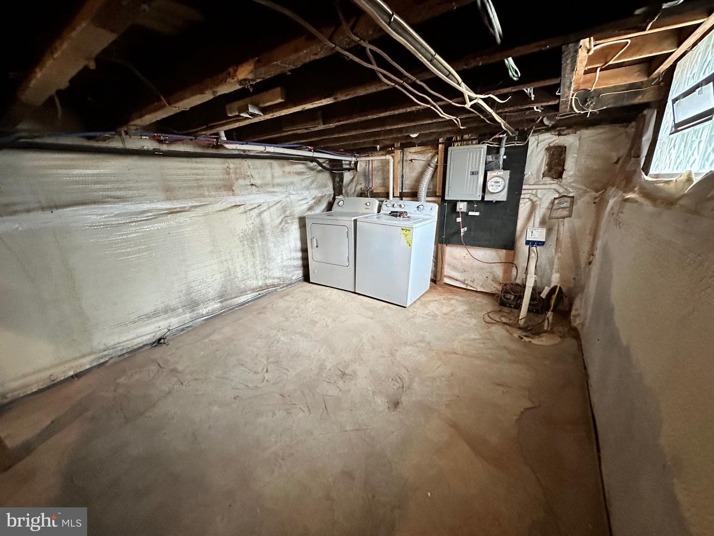 2633 Janney Street photo 25
