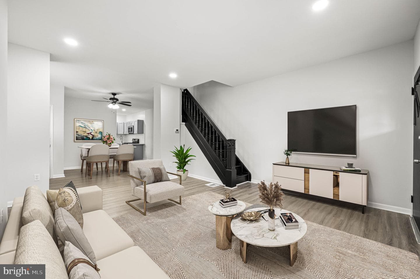 6629 Hegerman Street photo 8