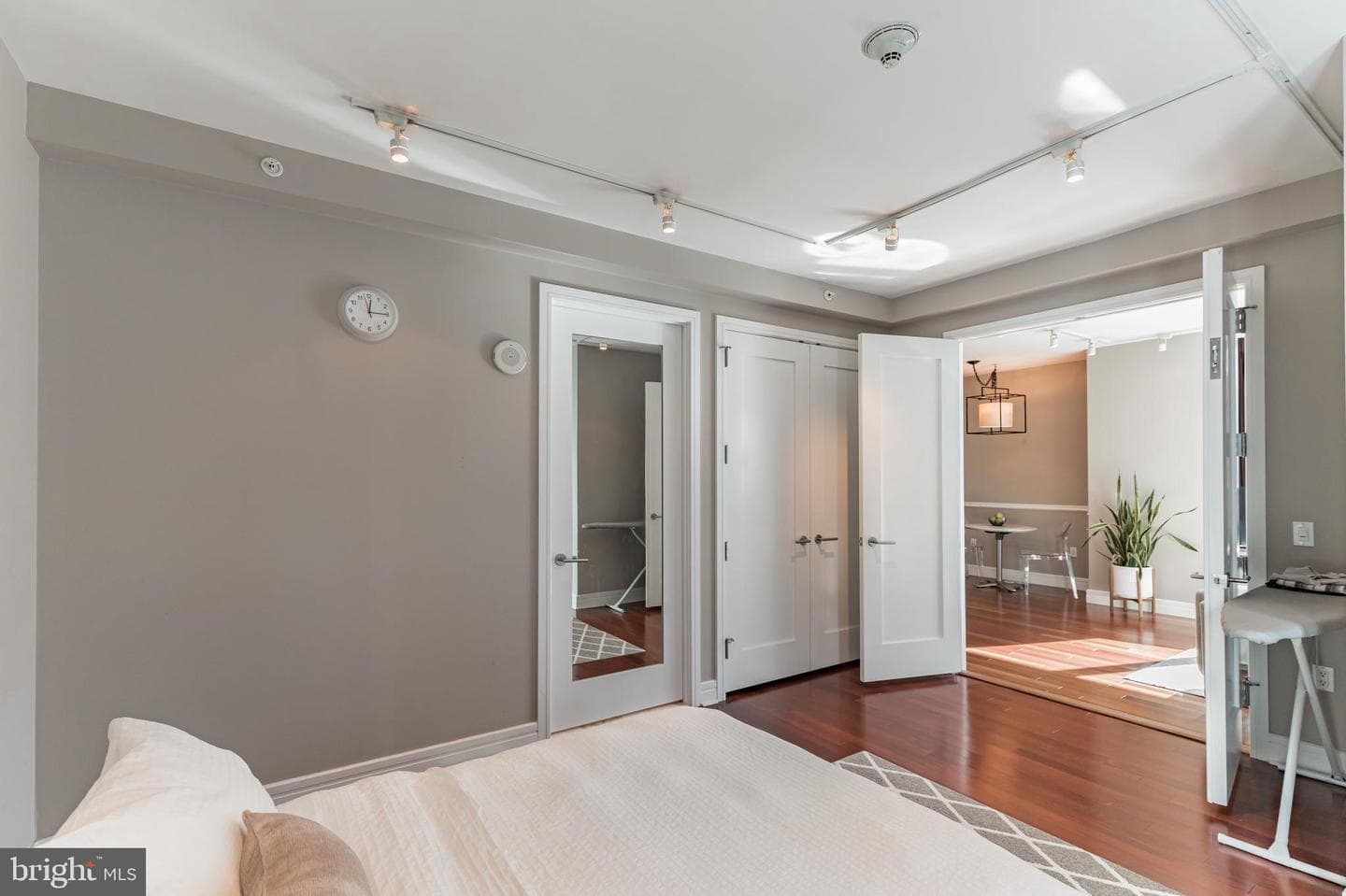1414 S Penn Square #16g, Philadelphia