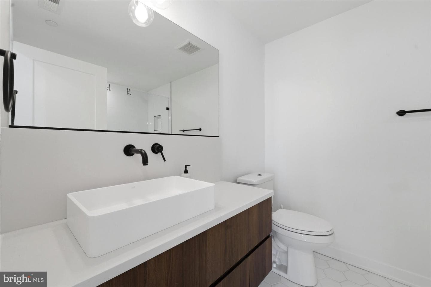 1723 Francis Street #3f photo 16