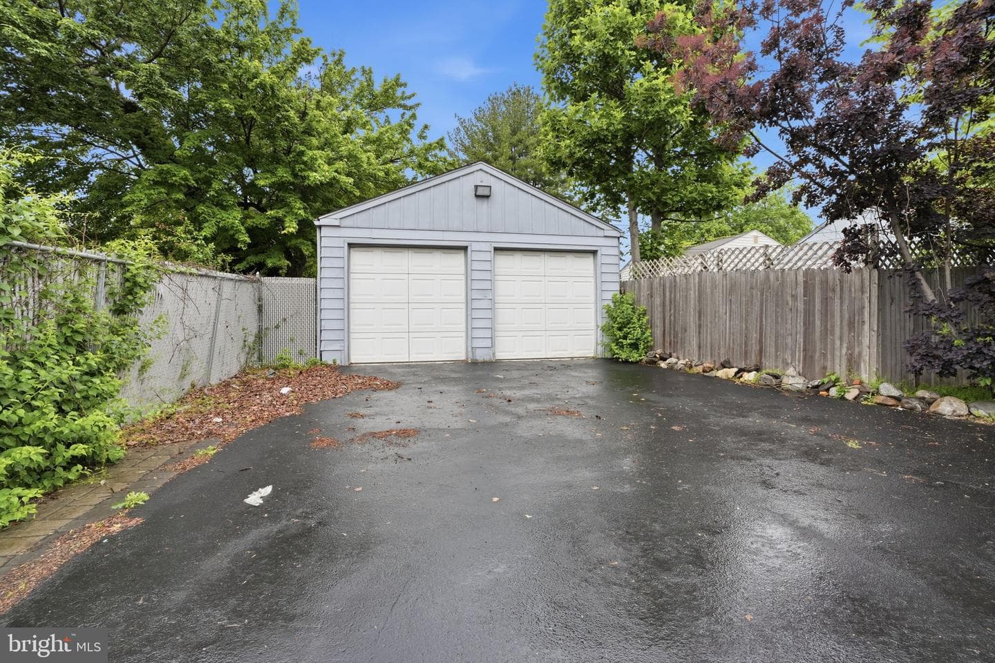 504 Overhill Avenue photo 26