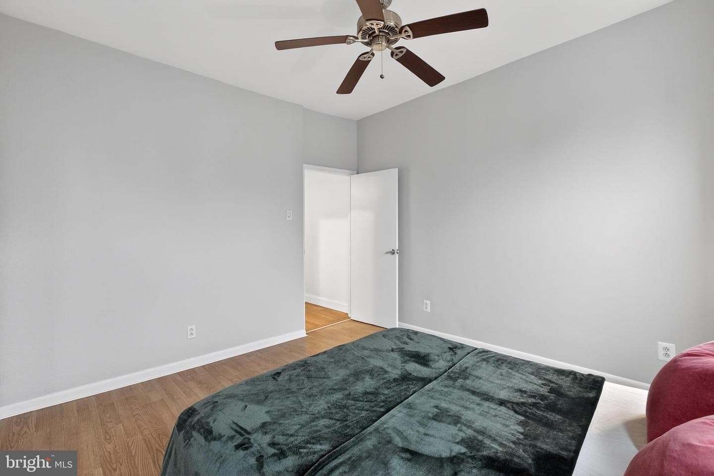 5011 Pentridge Street photo 27