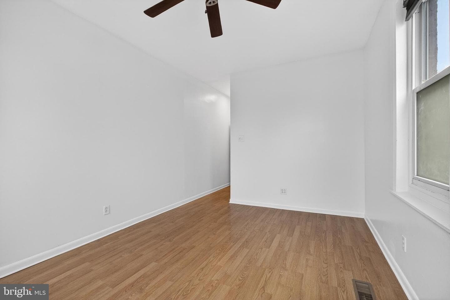 5011 Pentridge Street photo 36