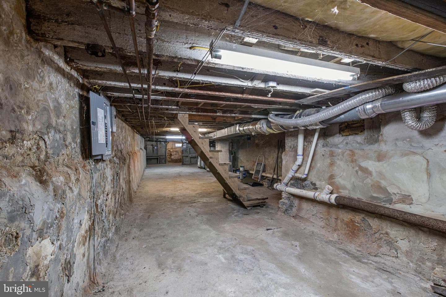 5011 Pentridge Street photo 38