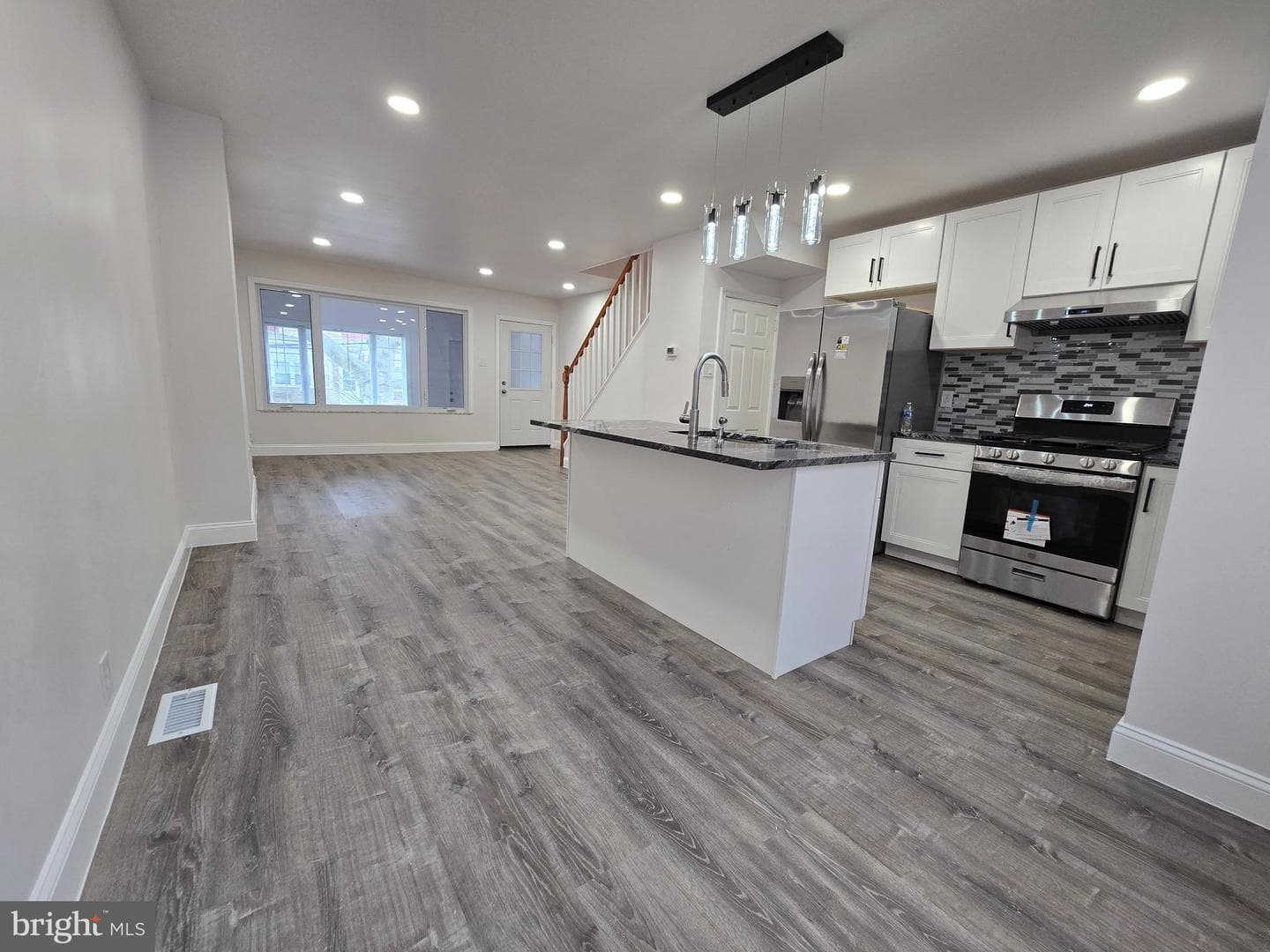 2523 S 62nd Street photo 9