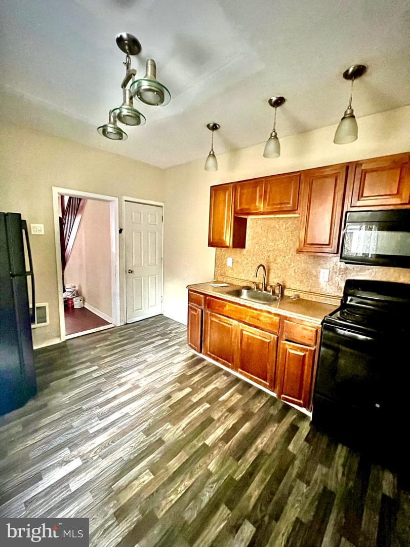 1621 N Bailey Street photo 29