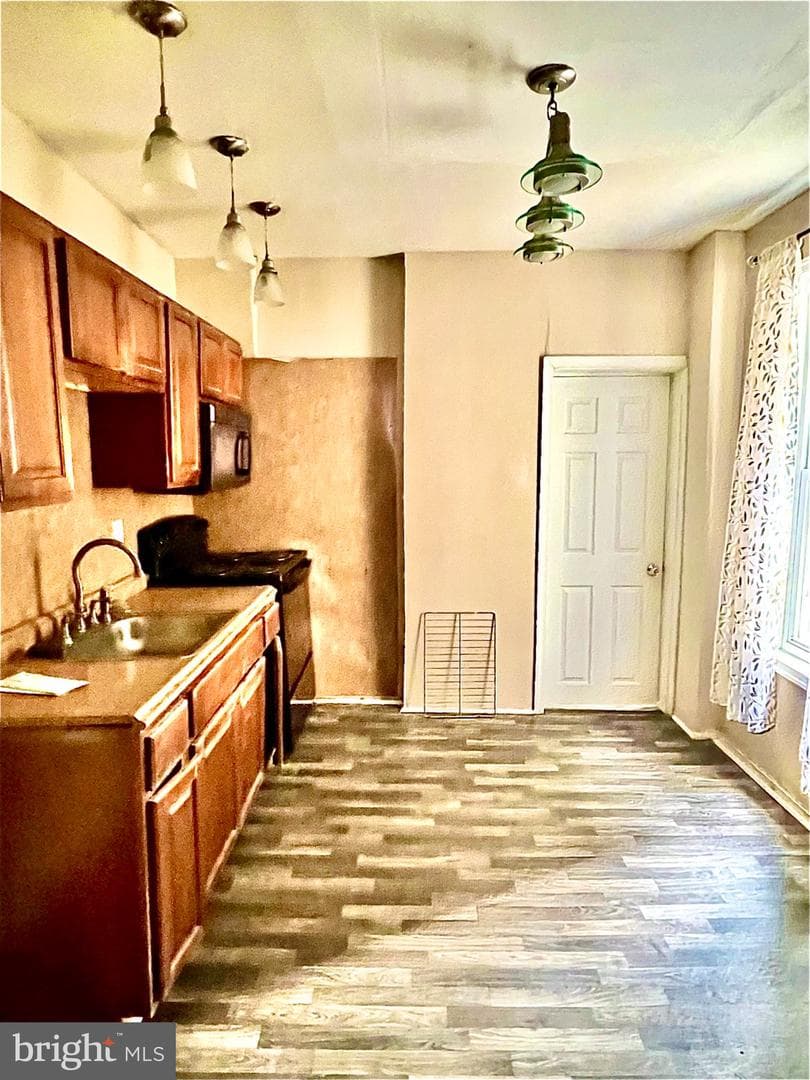 1621 N Bailey Street photo 30