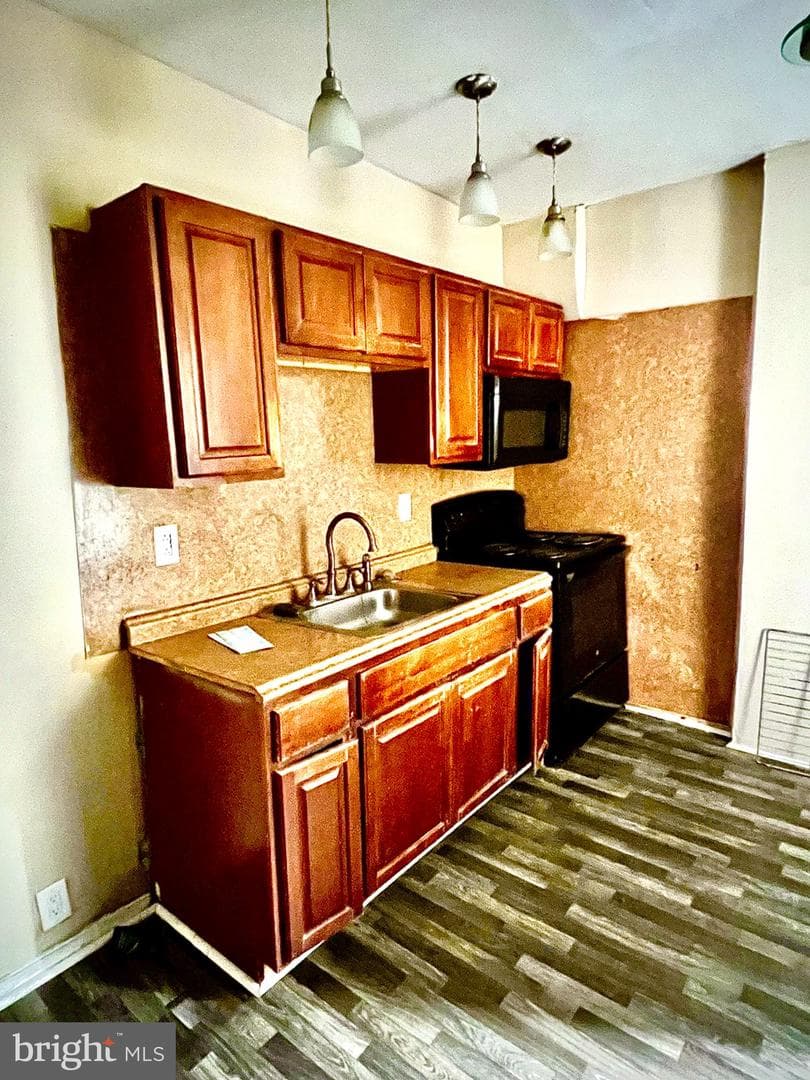 1621 N Bailey Street photo 31