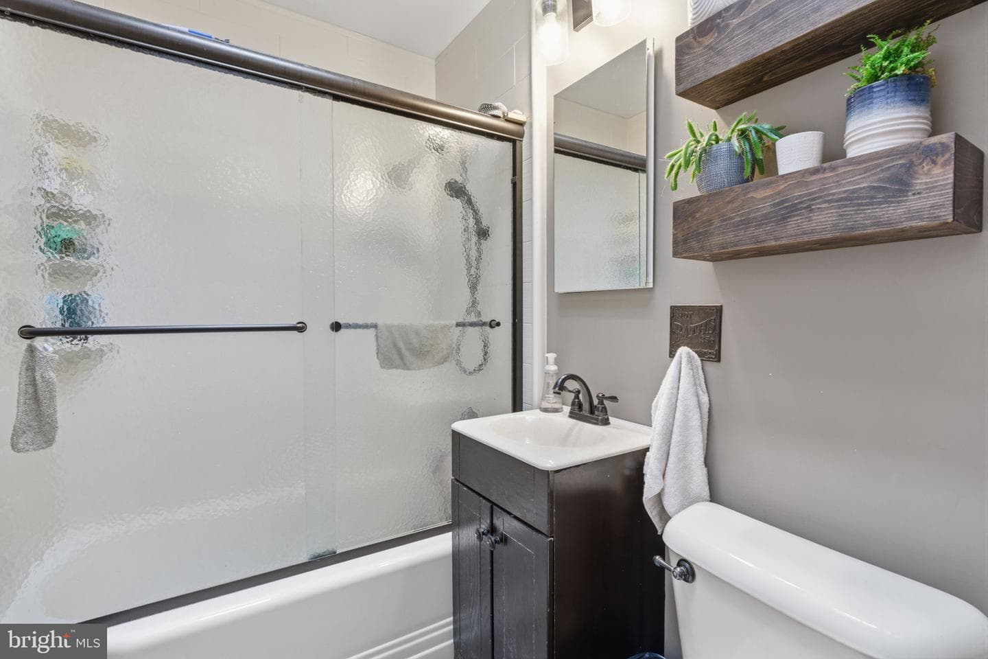 2905 Knorr Street photo 15