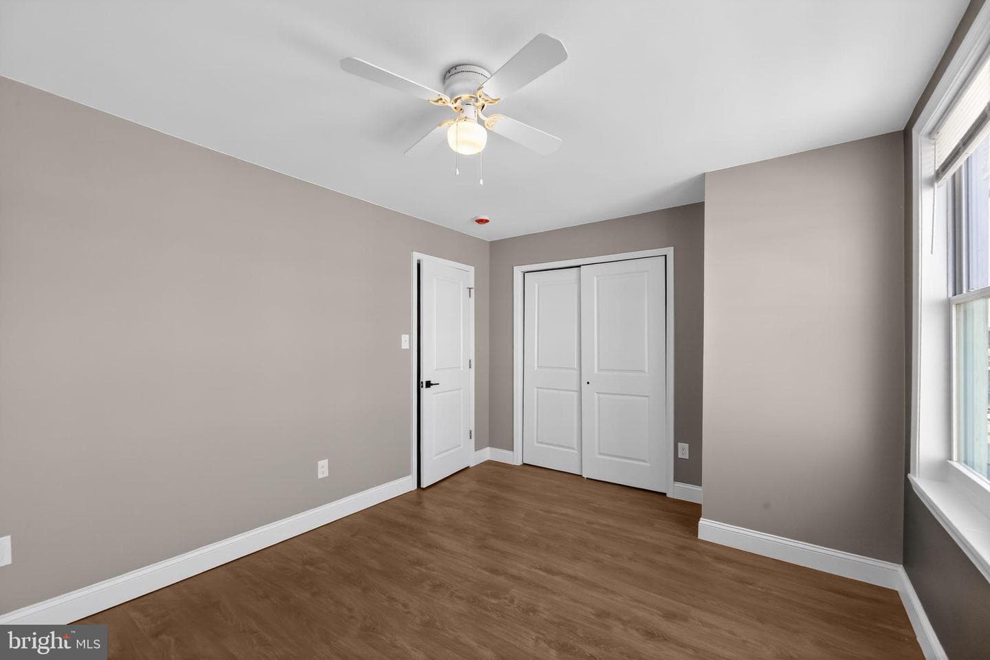 6728 Guyer Avenue photo 16