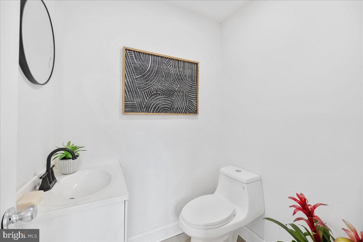 420 N 62nd Street photo 10