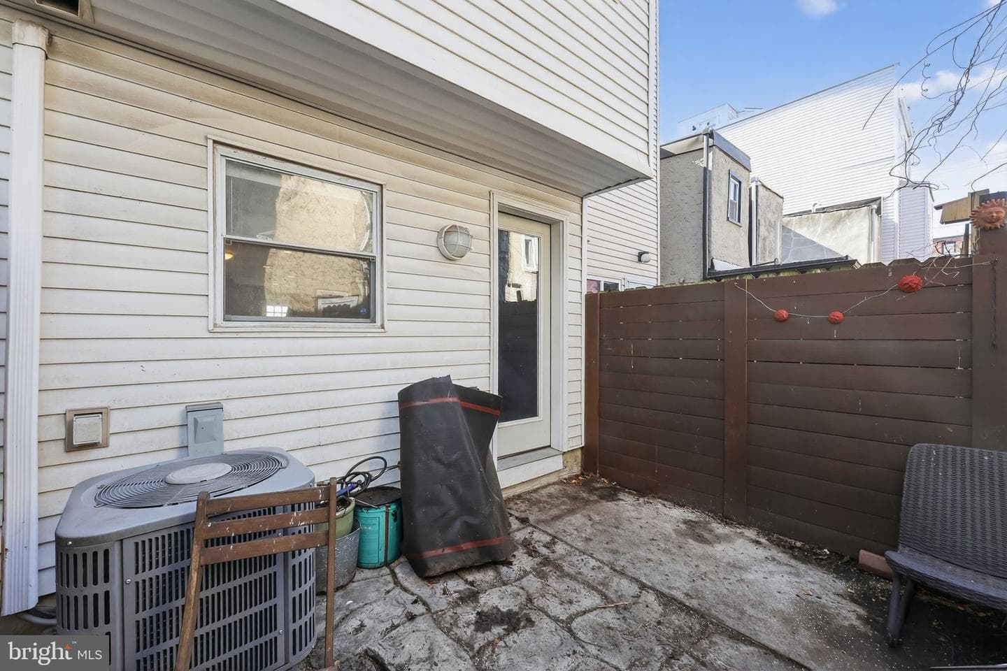 2141 E Albert Street photo 13