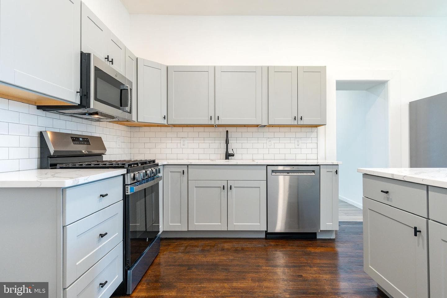 6623 Mccallum Street photo 21