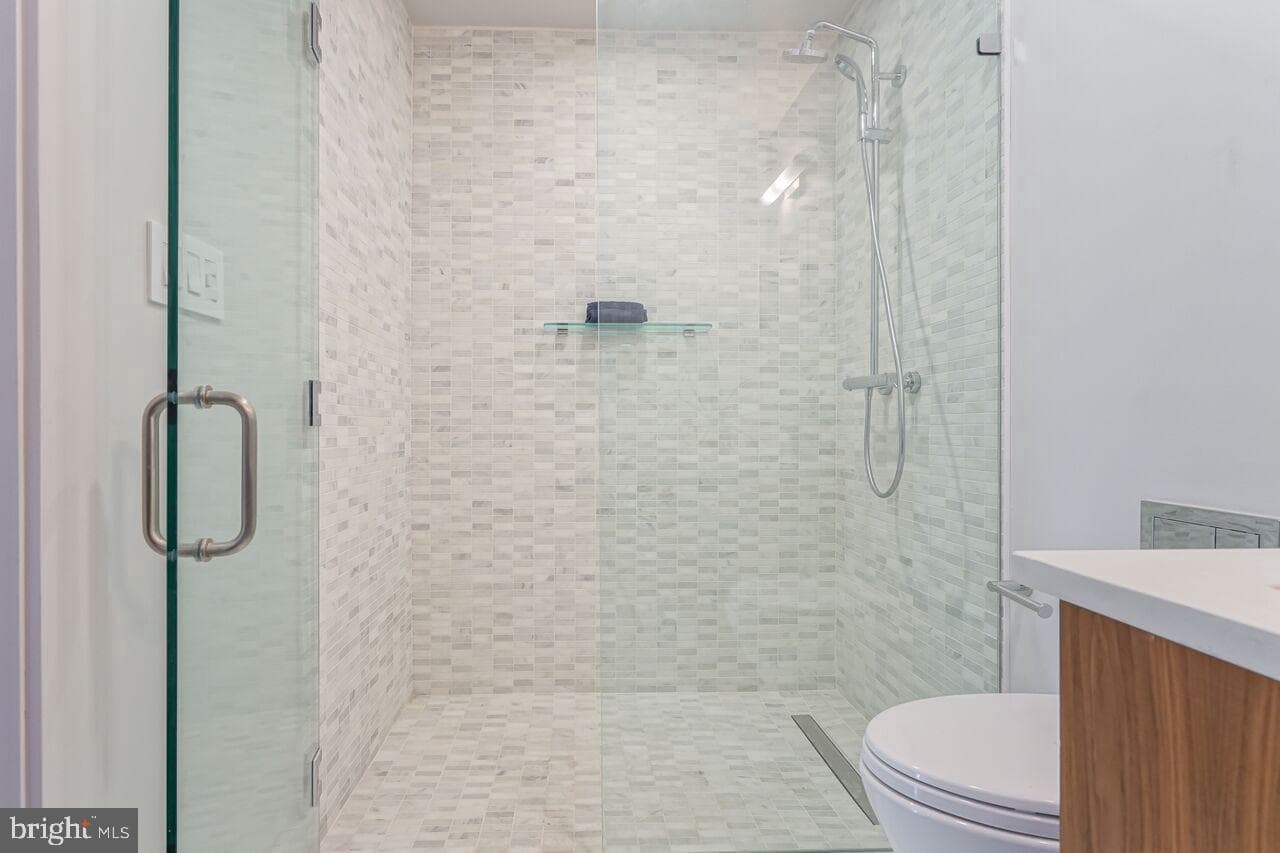 621 S 24th Street #206 photo 15