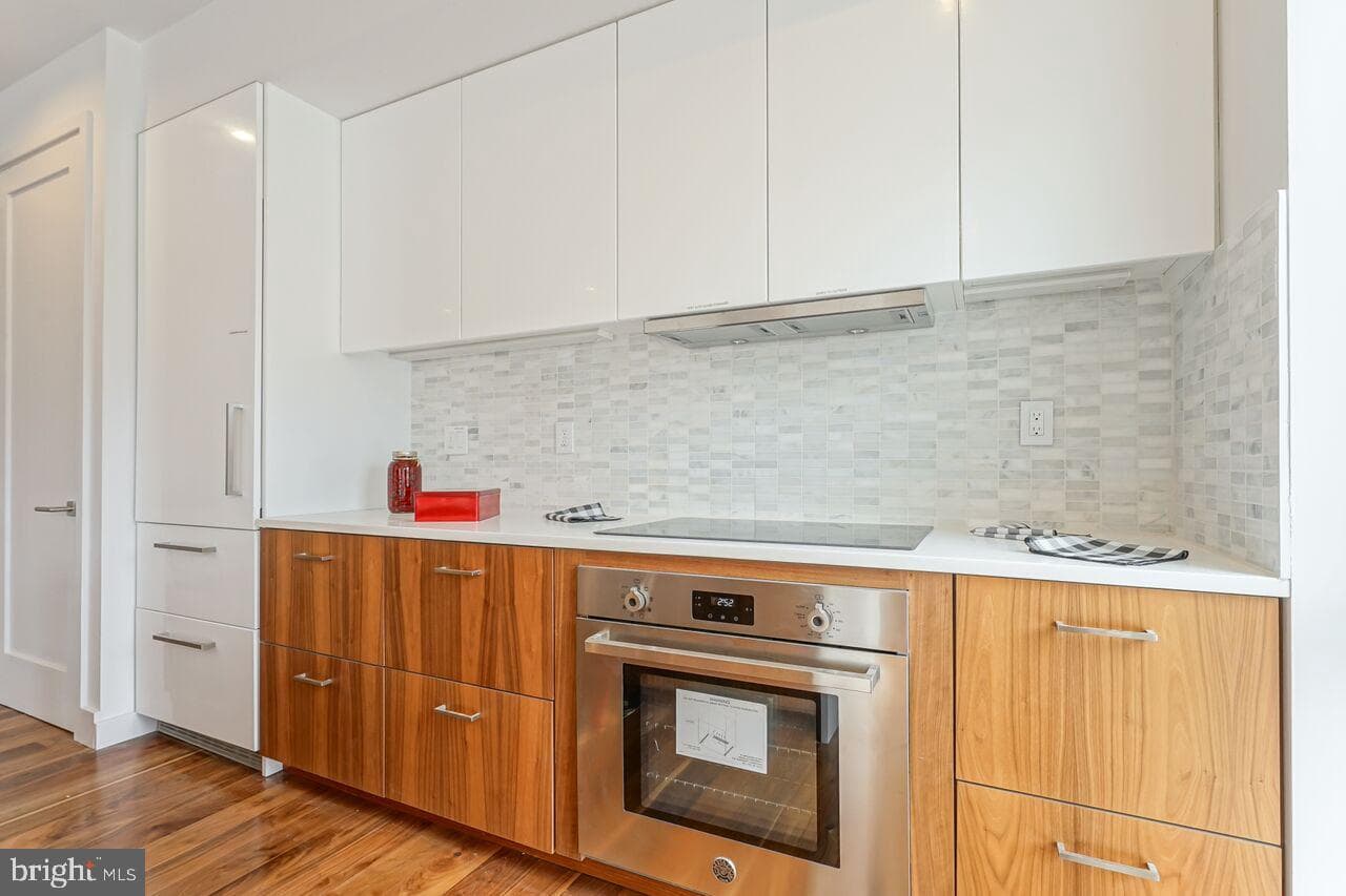 621 S 24th Street #206, Philadelphia