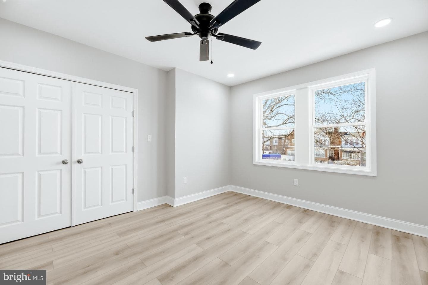 3451 Cottman Avenue photo 16