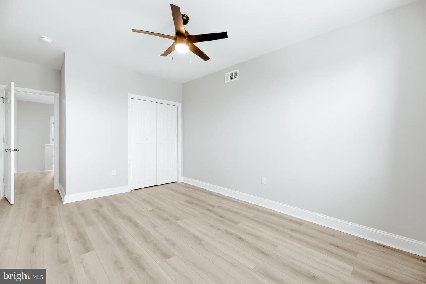 3451 Cottman Avenue photo 25