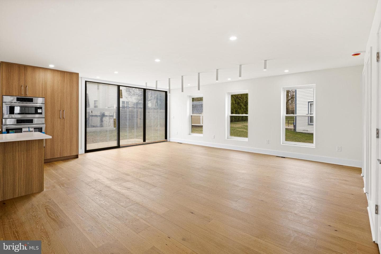 38 Magnolia Place photo 9