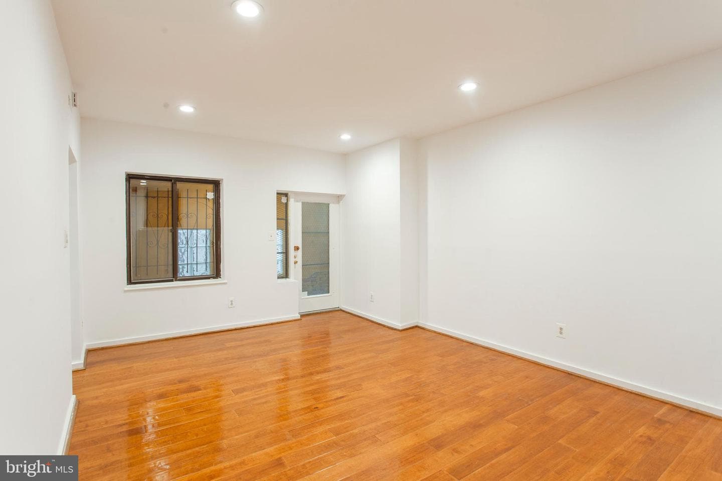 1035 Spruce Street #106 photo 12