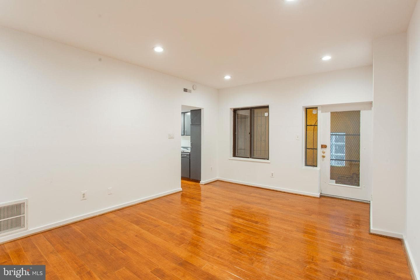 1035 Spruce Street #106 photo 14