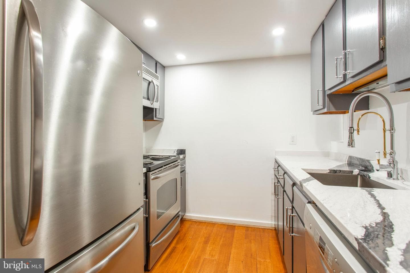 1035 Spruce Street #106 photo 19