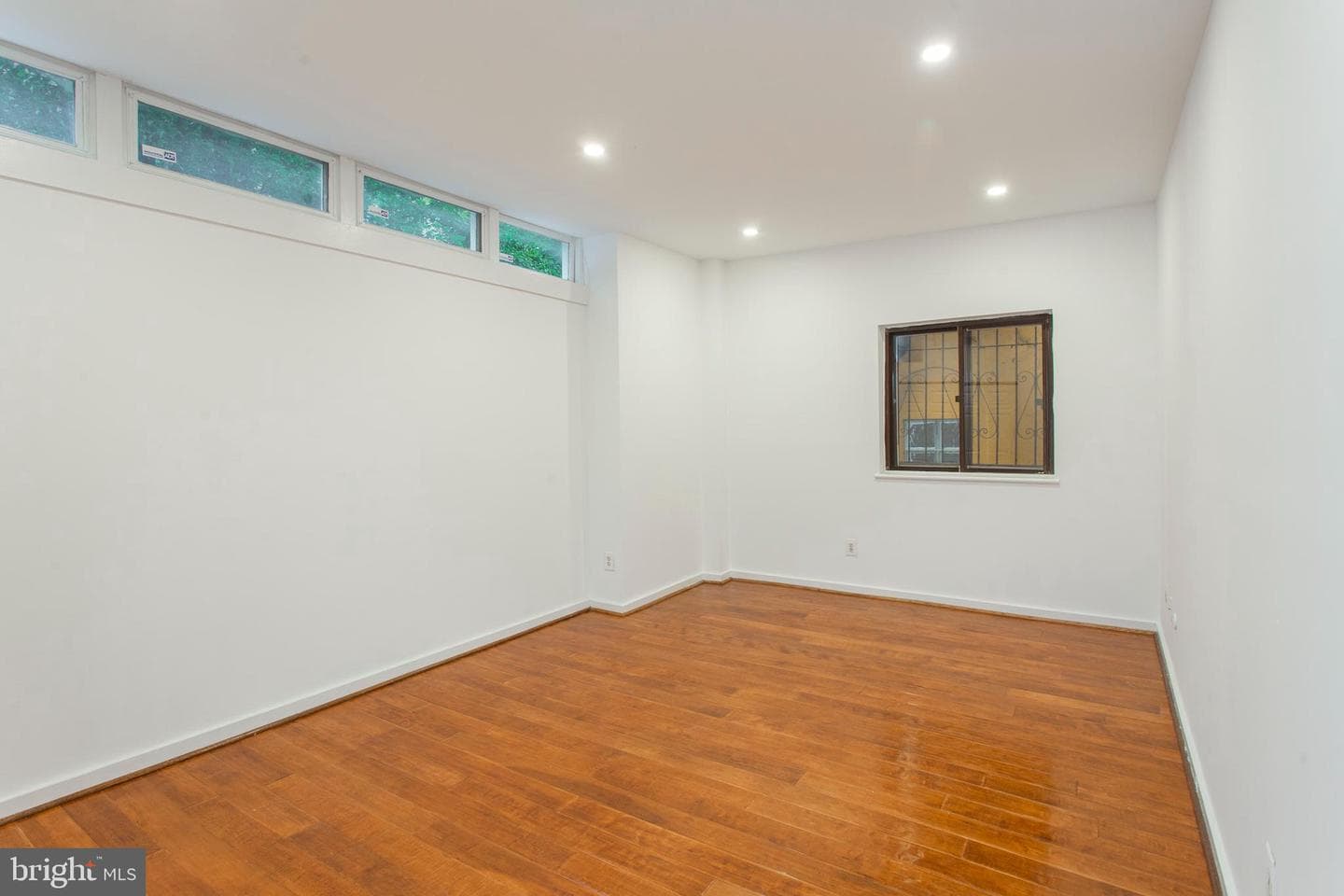 1035 Spruce Street #106 photo 27