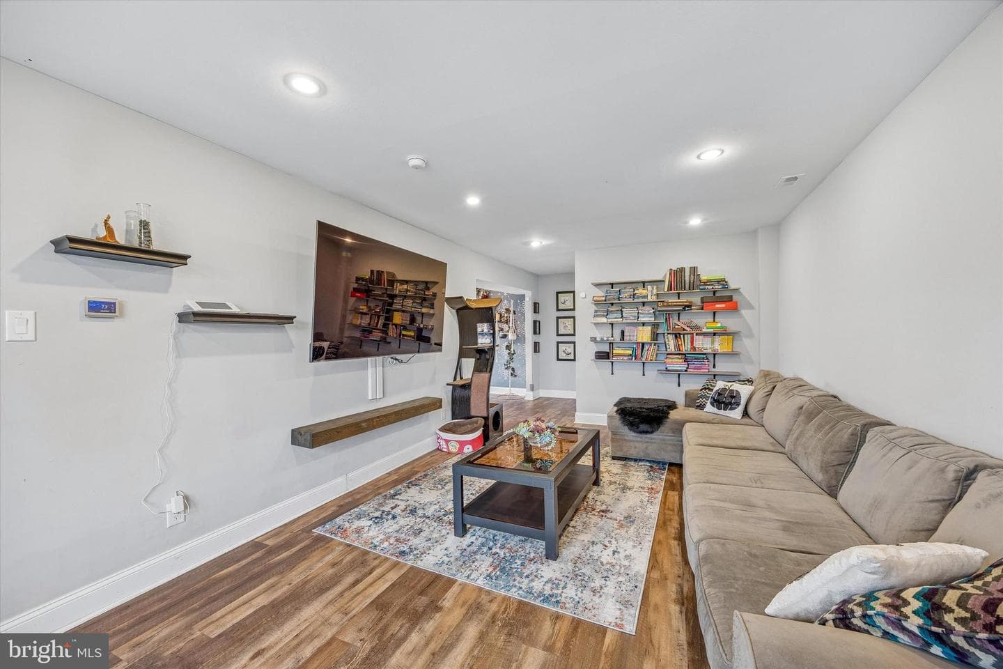 12135 Academy Road #19 photo 5