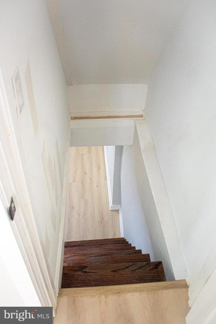 1630 N Newkirk Street photo 13