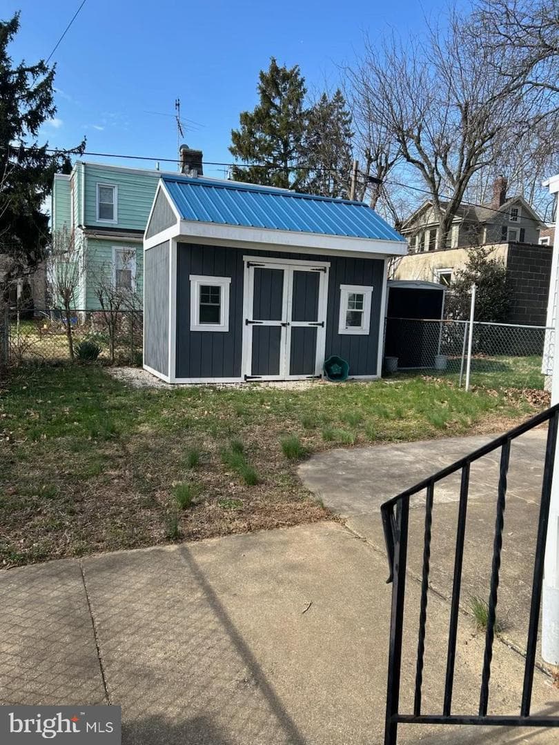 526 Arthur Street photo 18