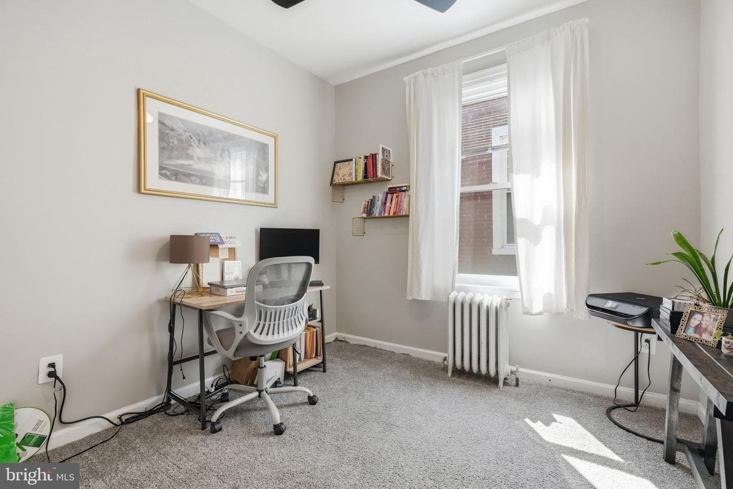 244 E Sydney Street photo 45
