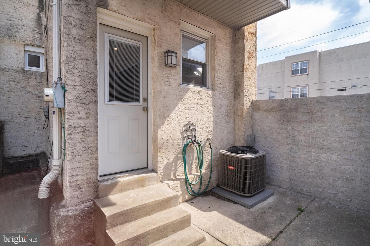 2352 S Lee Street photo 10