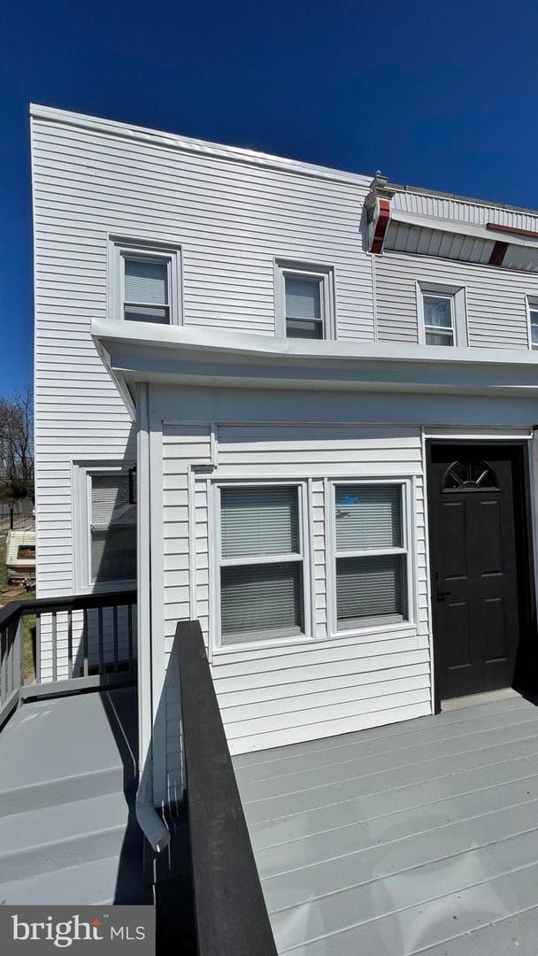 827 W Fisher Avenue photo 2